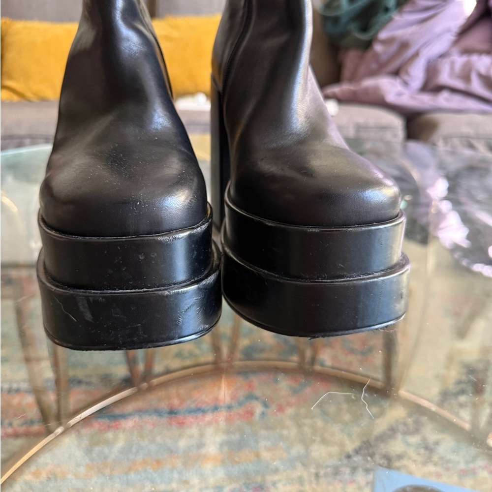 Steve Madden Cobra Black Platform Ankle Boots Heels - Picture 3 of 7